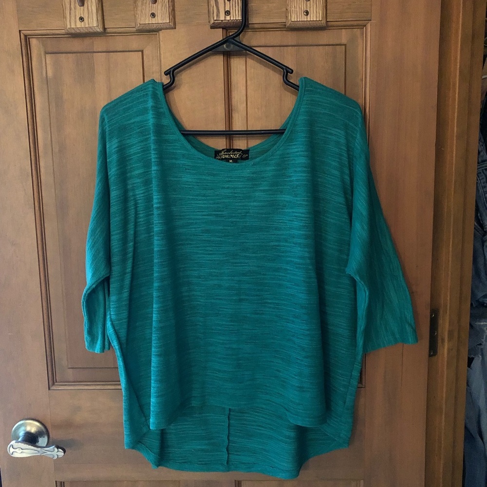 Lightweight green sweater